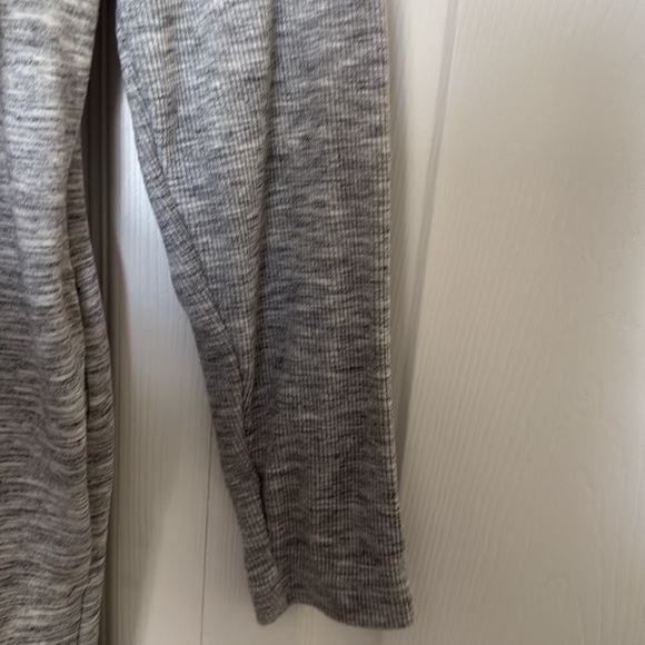 Zella Gray Cardigan Sweater Open Front - Picture 4 of 12